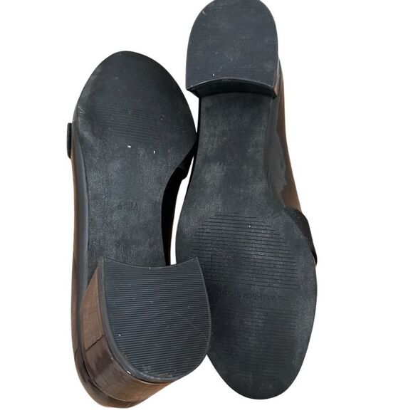 The Wishbone Collection Black Patent Block Heel Gold Embellished Loafer Size 6.5 - Picture 7 of 8